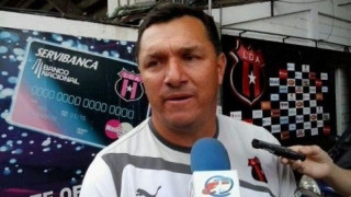 24μηνος αποκλεισμός σε προπονητή που επιτέθηκε σε παίκτρια