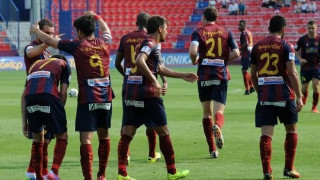 Έχει βάθος και το δείχνει