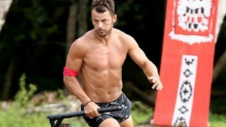 «Αναστατώνομαι με τον Γιώργο Αγγελόπουλο! Ελεύθερη κοπέλα είμαι» (vid)