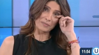 «Λύγισε» η Πόπη Τσαπανίδου στον «αέρα» της εκπομπής της (ΒΙΝΤΕΟ)