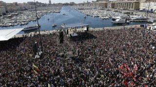 Στη Μασσαλία ξεχύθηκαν στους δρόμους παρατώντας τη Μαρσέιγ!