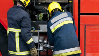 ΕΚΤΑΚΤΟ - Θεσσαλονίκη:    Φωτιά σε Ι.Χ. στο Ωραιόκαστρο