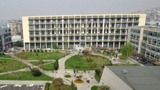 ΕΚΤΑΚΤΟ: Ξύλο μεταξύ φοιτητών στο ΑΠΘ - Στο νοσοκομείο μία φοιτήτρια