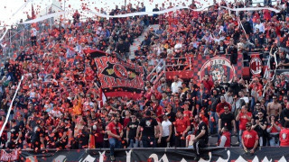 Της   κακομοίρας: Forza                Απολλωνάρα!