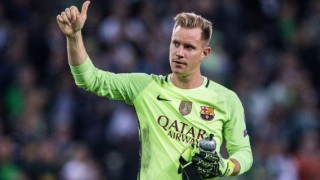 Μόνιμος κάτοικος Βαρκελώνης             ο Τερ Στέγκεν