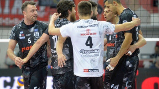 Υψηλότατη         δόξα, εκλαμπρότατη           τιμή…