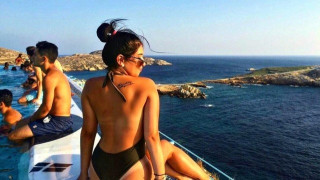 Πω πω     τι βγάζει    η     κοριτσομάνα Κρήτη (Pics)