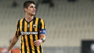 Διπλή έκπληξη στην αποστολή της                         ΑΕΚ