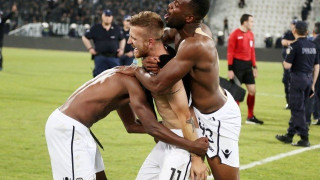 Απαντήσεις… στο                             χορτάρι!