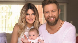 Γιάννης Βαρδής: Ποια πασίγνωστη τραγουδίστρια θα βαφτίσει την κόρη του