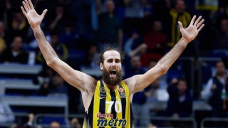 Όταν ο Ντατόμε απαλλάχτηκε από το μαλλί του!      (pic)