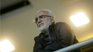 Το megalο     μπάσιμο  του         Ιβάν     Σαββίδη