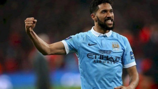 Διετές        συμβόλαιο σε        Κλισί η Λίβερπουλ