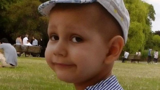 Η Εθνική ομάδα αρωγός στον αγώνα   του μικρού Βαγγέλη