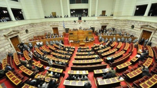 Λυσσαλέα μάχη                                             μέχρι τέλους