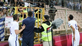 Γαλανόλευκος φάρος: «Μας προπηλάκισαν Βόσνιοι σεκιούριτι»