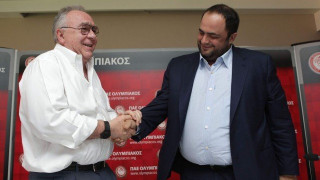 Ο κόκκινος χαλίφης το γλεντάει και οι αφελείς… ονειρεύονται!