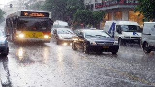 Θεσσαλονίκη: Μποτιλιάρισμα και μεγάλα προβλήματα λόγω βροχής