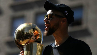 Ο Κάρι θα κερδίζει                       170 δολάρια το δευτερόλεπτο!