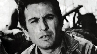 Ο Νίκος Ξανθόπουλος ποζάρει στο facebook με τον εγγονό του (ΦΩΤΟ)