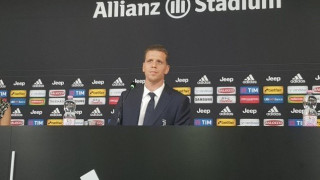 Επίσημα στη                      Γιουβέντους ο Σέζνι