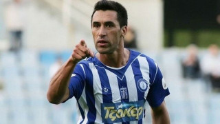 Οταν   η   ΑΕΛ    ξεφώνιζε   τον... ηλικιωμένο   Περόνε