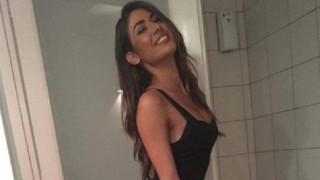 Το καυτό καλοκαίρι της      Έλενας Κρεμλίδου (pics)