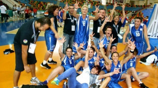 Τα      κορίτσια  ενός      πολύ  ανώτερου      Θεού