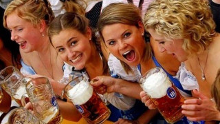 Η Ελλάδα κορυφαία επιλογή διακοπών για τους Γερμανούς!