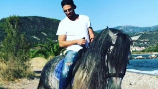 Ο Κωνσταντίνος Αργυρός ως δεινός... ιππέας! (ΒΙΝΤΕΟ)