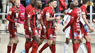 Η Εστερσουντ για    την        άφιξη των οπαδών του ΠΑΟΚ!