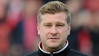 Με τη «σφραγίδα»                                         του Ρόμπινσον