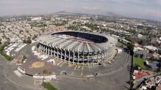 ΤΡΟΜΕΡΟ: Το στάδιο Αζτέκα ανοιγοκλείνει από τον σεισμό (video)