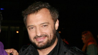 Χρήστος Φερεντίνος: Επιστρέφει και μοιράζει... 120.000 ευρώ (ΒΙΝΤΕΟ)