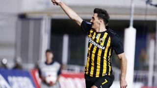 Με πέναλτι-ανέκδοτο πήρε «χρυσή» νίκη η ΑΕΚ στο Περιστέρι