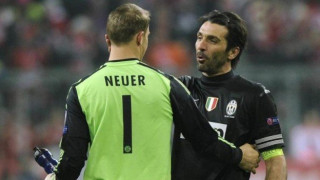 Οι ευχές του                     Μπουφόν στον Νόιερ