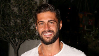 Ο Κωνσταντίνος Βασάλος υπέγραψε το πρώτο  του συμβόλαιο (ΦΩΤΟ)