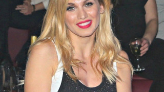 Η Κων/να Σπυροπούλου έγινε ανάδοχος ενός αγοριού από το Μπαγκλαντές!