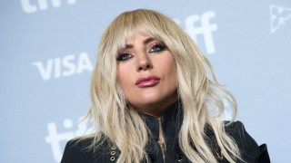 Στο νοσοκομείο με δυνατούς πόνους η Lady Gaga (ΦΩΤΟ)