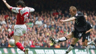 Φάμπρεγας: «Εγώ πέταξα   την πίτσα στον Φέργκιουσον»