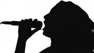 Γέννησε      πασίγνωστη Ελληνίδα τραγουδίστρια! (ΦΩΤΟ)