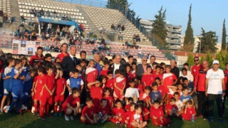 Τα  μυστικά  της  μπάλας  από  τον  Χατζηπαναγή στους Αμπελόκηπους