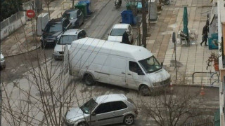 VIRAL: Περιστατικά καθημερινής τρέλας στη Θεσσαλονίκη (ΒΙΝΤΕΟ)