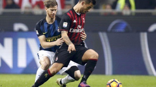 Είθισται να ανασταίνεται                                το αουτσάιντερ