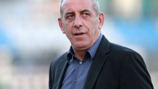 Μαζί με Δέλλα