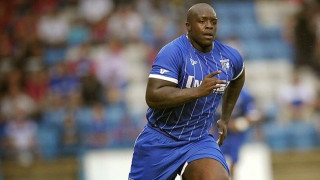 Πολλά κιλά... μπάλα από τον Ακινφέουα