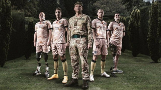 Η επετειακή εμφάνιση της Μίλγουολ (pics+video)