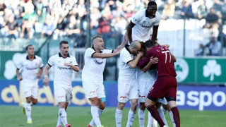 Έλληνας παίκτης σκοράρει μόνο εκτός έδρας!