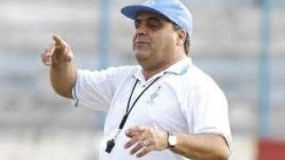 Προπονητής προσέλαβε... υπνωτιστή