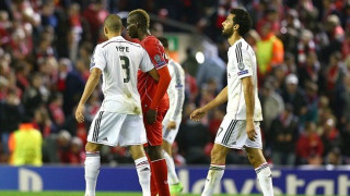 Άλλαξε φανέλες στο ημίχρονο ο Μπαλοτέλι με τον Πέπε και έγινε χαμός (VIDEO)